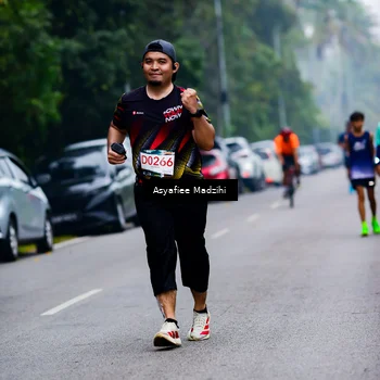 Runner Photo 8898930