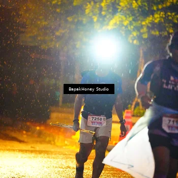 Runner Photo 8898942
