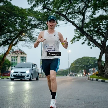 Runner Photo 8898975