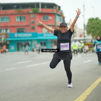Runner Photo 8898997