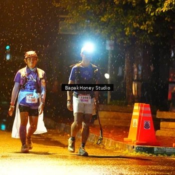 Runner Photo 8899002