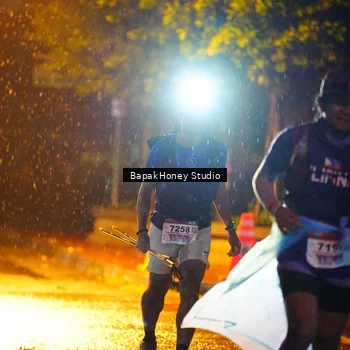 Runner Photo 8899013