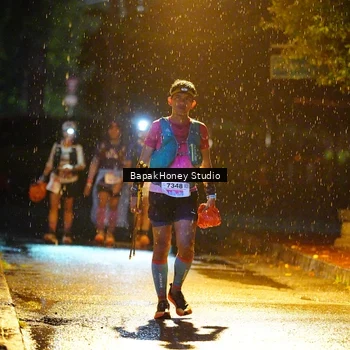 Runner Photo 8899021