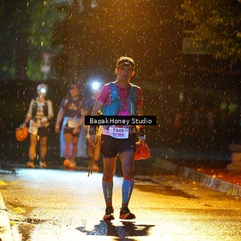 Runner Photo 8899024