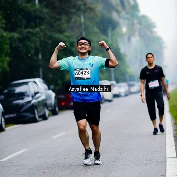 Runner Photo 8899032