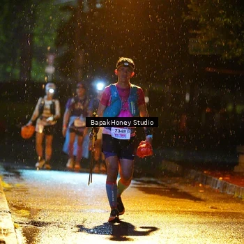 Runner Photo 8899033