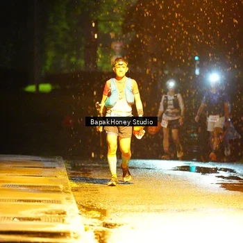 Runner Photo 8899035
