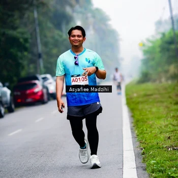 Runner Photo 8899053