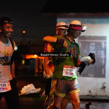 Runner Photo 8899054