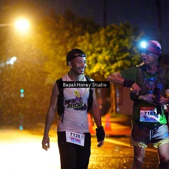 Runner Photo 8899063