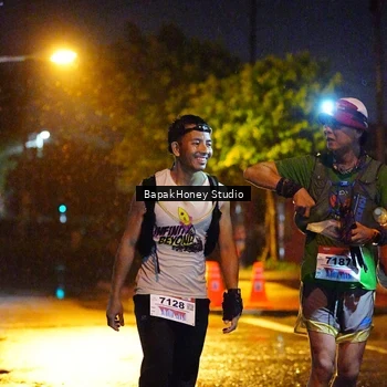Runner Photo 8899072