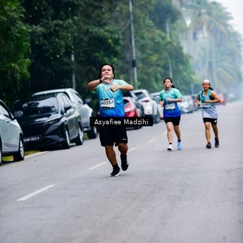 Runner Photo 8899079