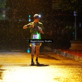 Runner Photo 8899109