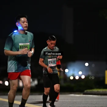 Runner Photo 8899115