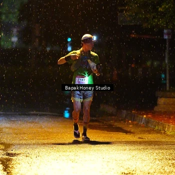 Runner Photo 8899131