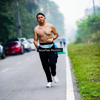 Runner Photo 8899137