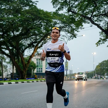 Runner Photo 8899221