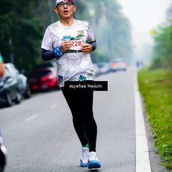 Runner Photo 8899229