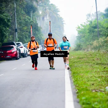 Runner Photo 8899234