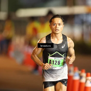Runner Photo 8899252