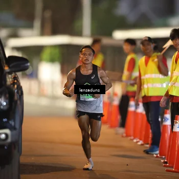 Runner Photo 8899254