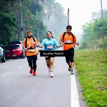 Runner Photo 8899256