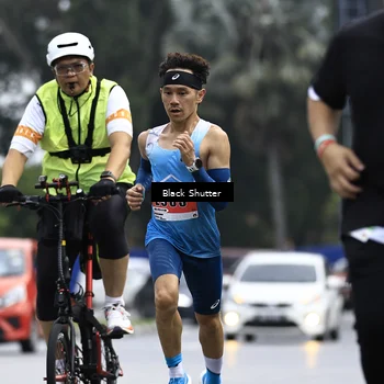 Runner Photo 8899281