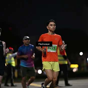 Runner Photo 8899298