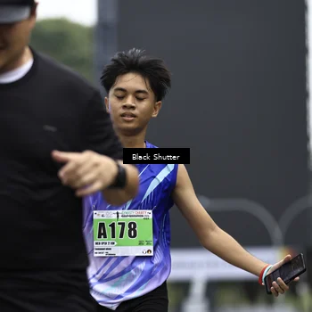 Runner Photo 8899315