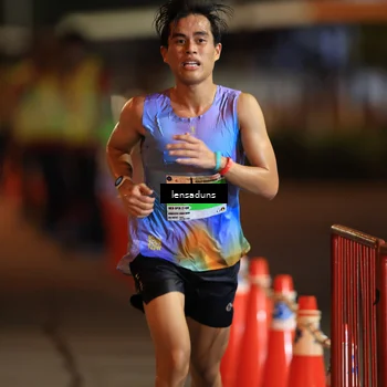 Runner Photo 8899321