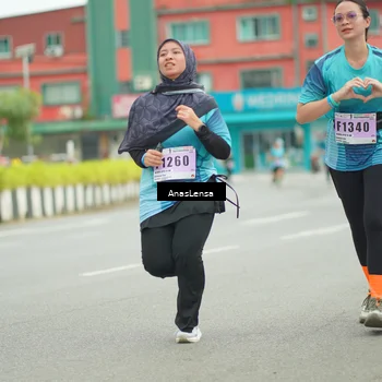 Runner Photo 8899340