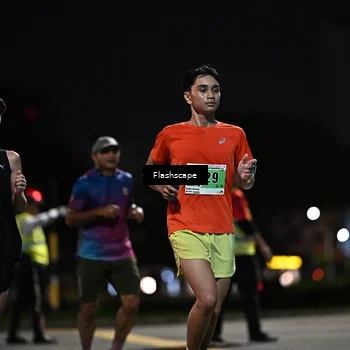 Runner Photo 8899342