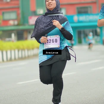 Runner Photo 8899346