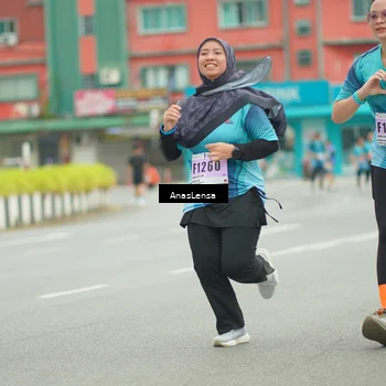 Runner Photo 8899369