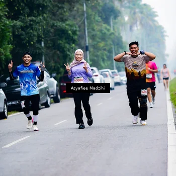 Runner Photo 8899392