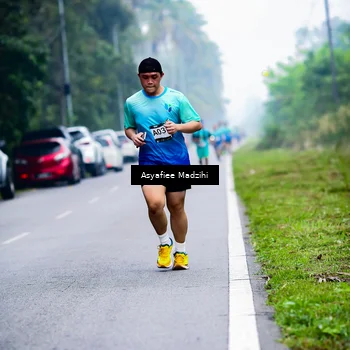 Runner Photo 8899429