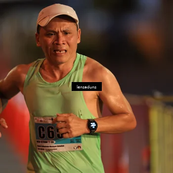 Runner Photo 8899444