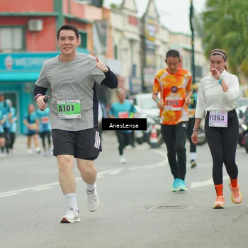 Runner Photo 8899454