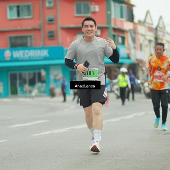 Runner Photo 8899457
