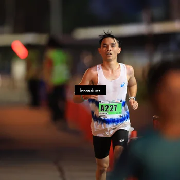 Runner Photo 8899464