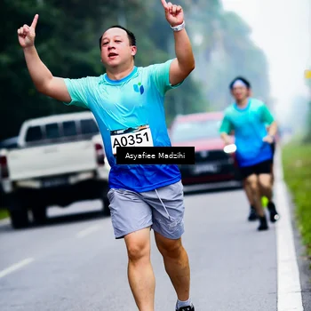 Runner Photo 8899473