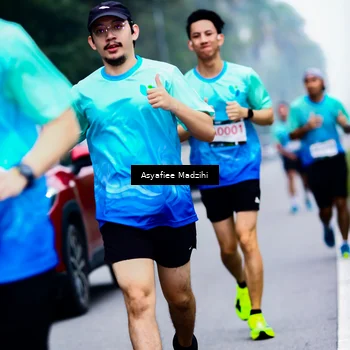 Runner Photo 8899492