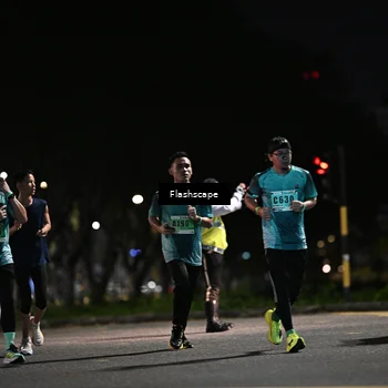 Runner Photo 8899499