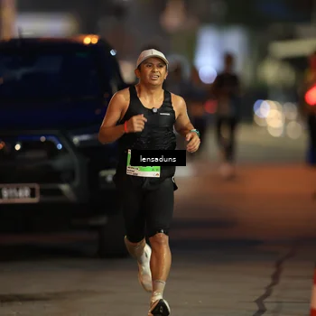 Runner Photo 8899527