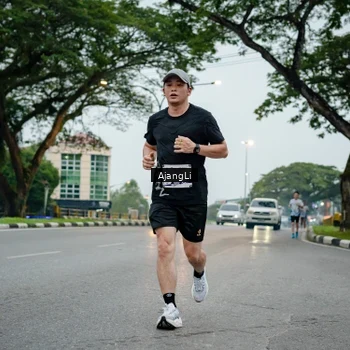 Runner Photo 8899547