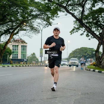 Runner Photo 8899574