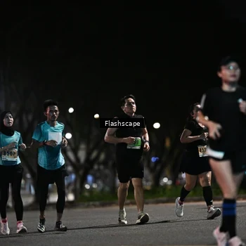 Runner Photo 8899581