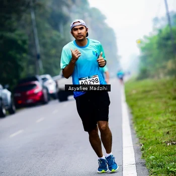 Runner Photo 8899595