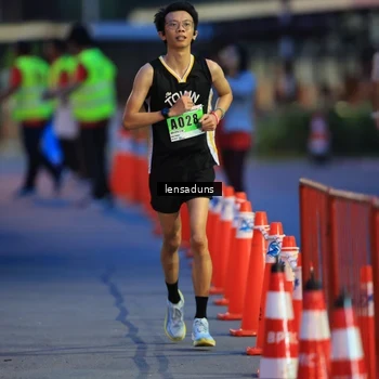 Runner Photo 8899660