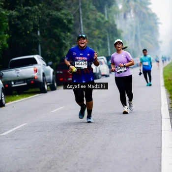 Runner Photo 8899665